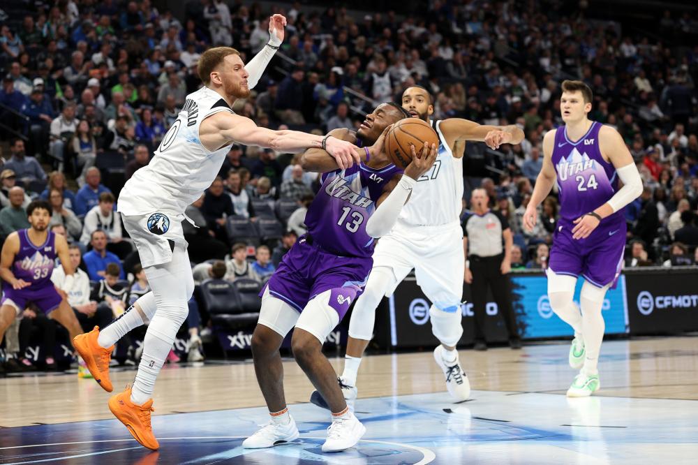 陷降级圈的 陷降级圈的