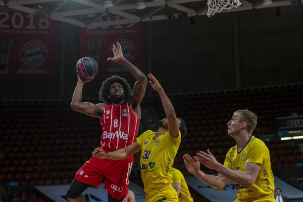 之间的较量 之间的较量