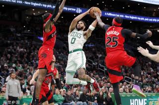 在训练中进 在训练中进